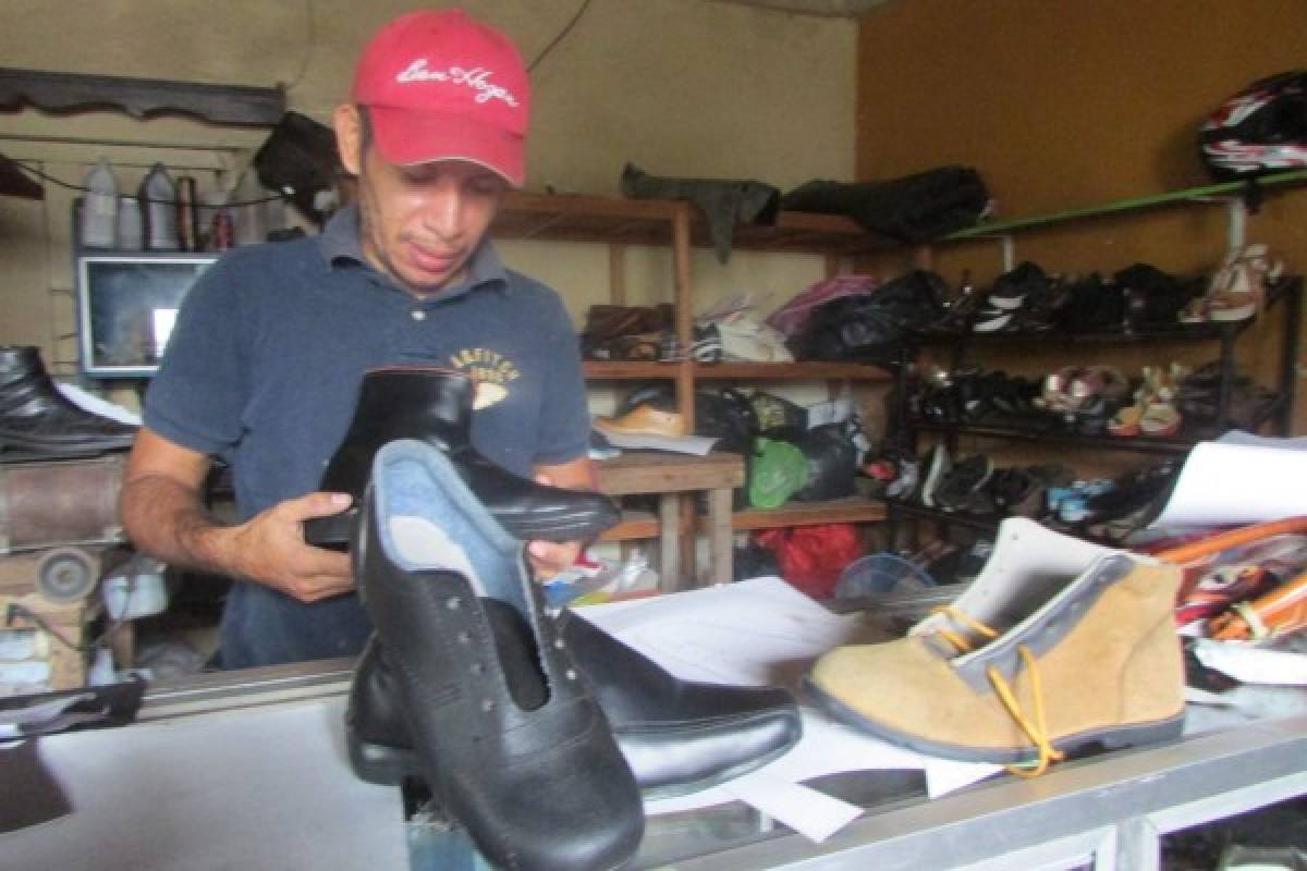 Tiendas de prendas usadas dan tiro de gracia a sastrerías y zapaterías