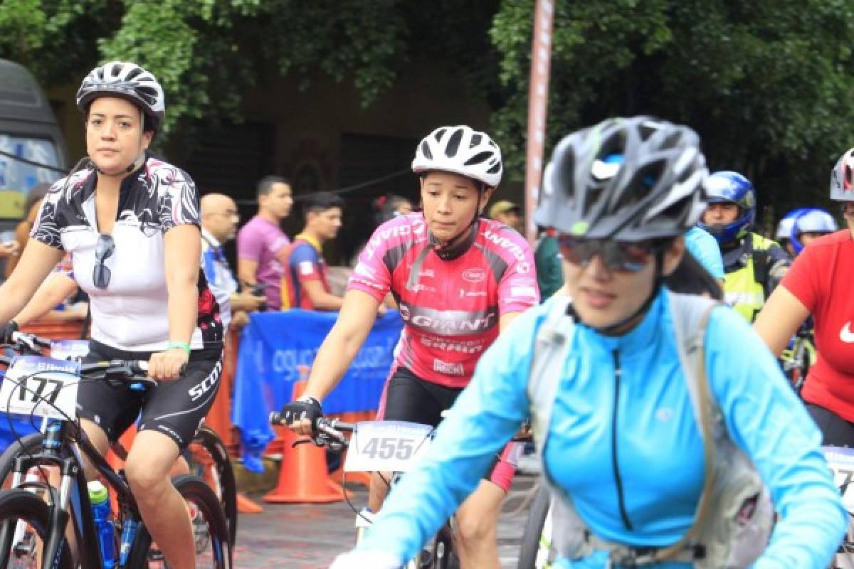 Lista de participantes en 3ra Vuelta Ciclística