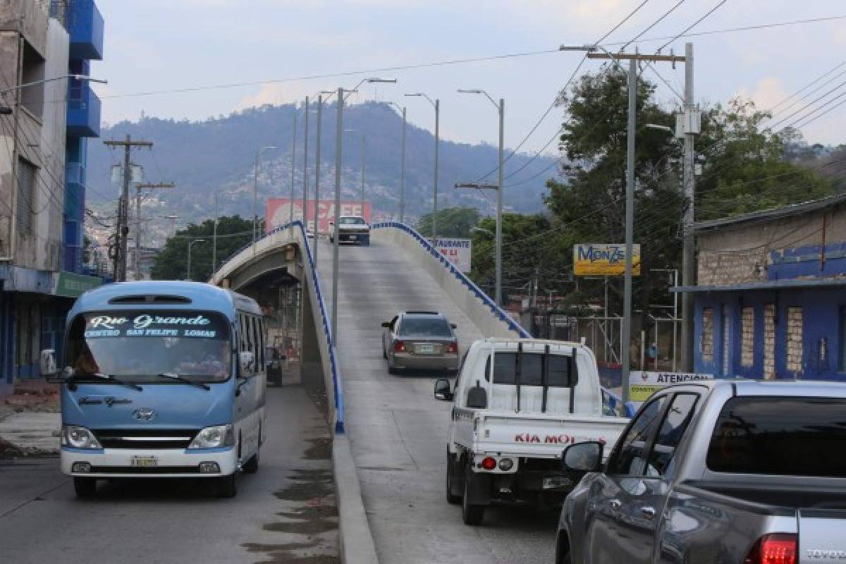 Habilitado el paso por el puente del barrio La Bolsa de Comayagüela Honduras