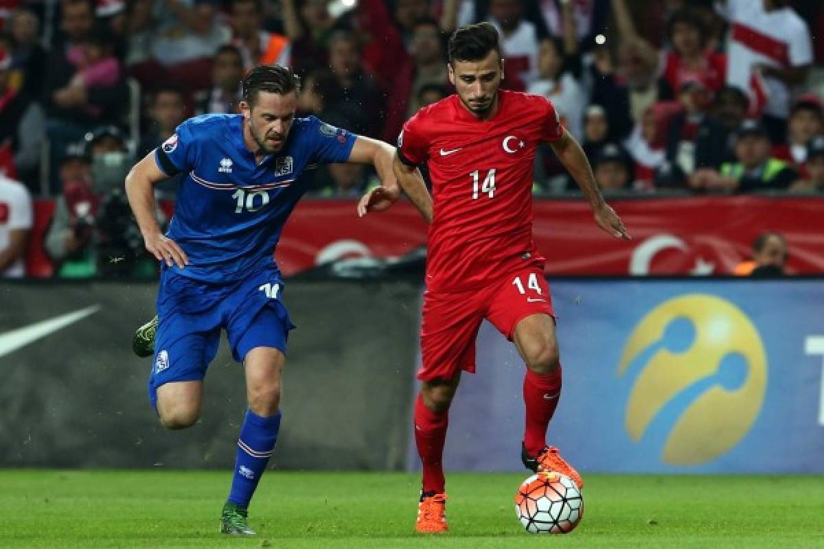 Turquía y Croacia se clasifican directo a la Eurocopa 2016