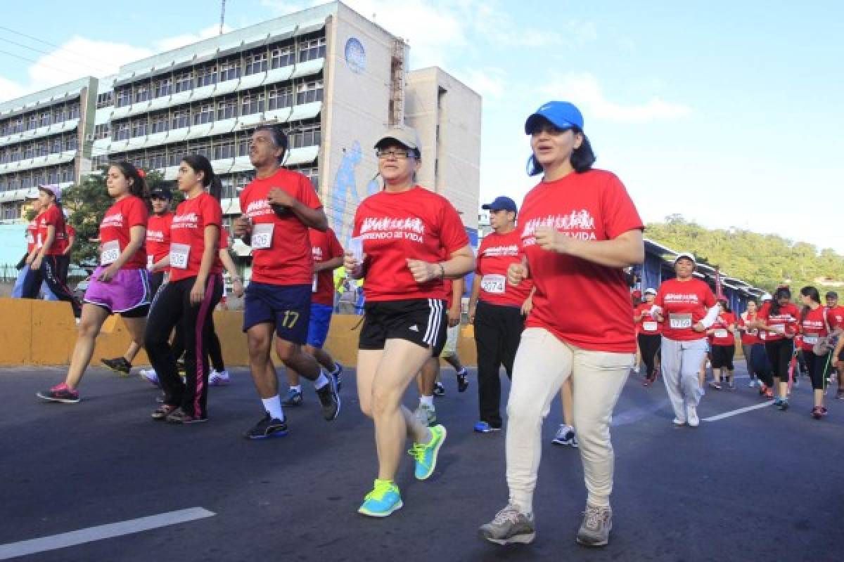 'Corriendo por la vida” fue todo un éxito en Tegucigalpa