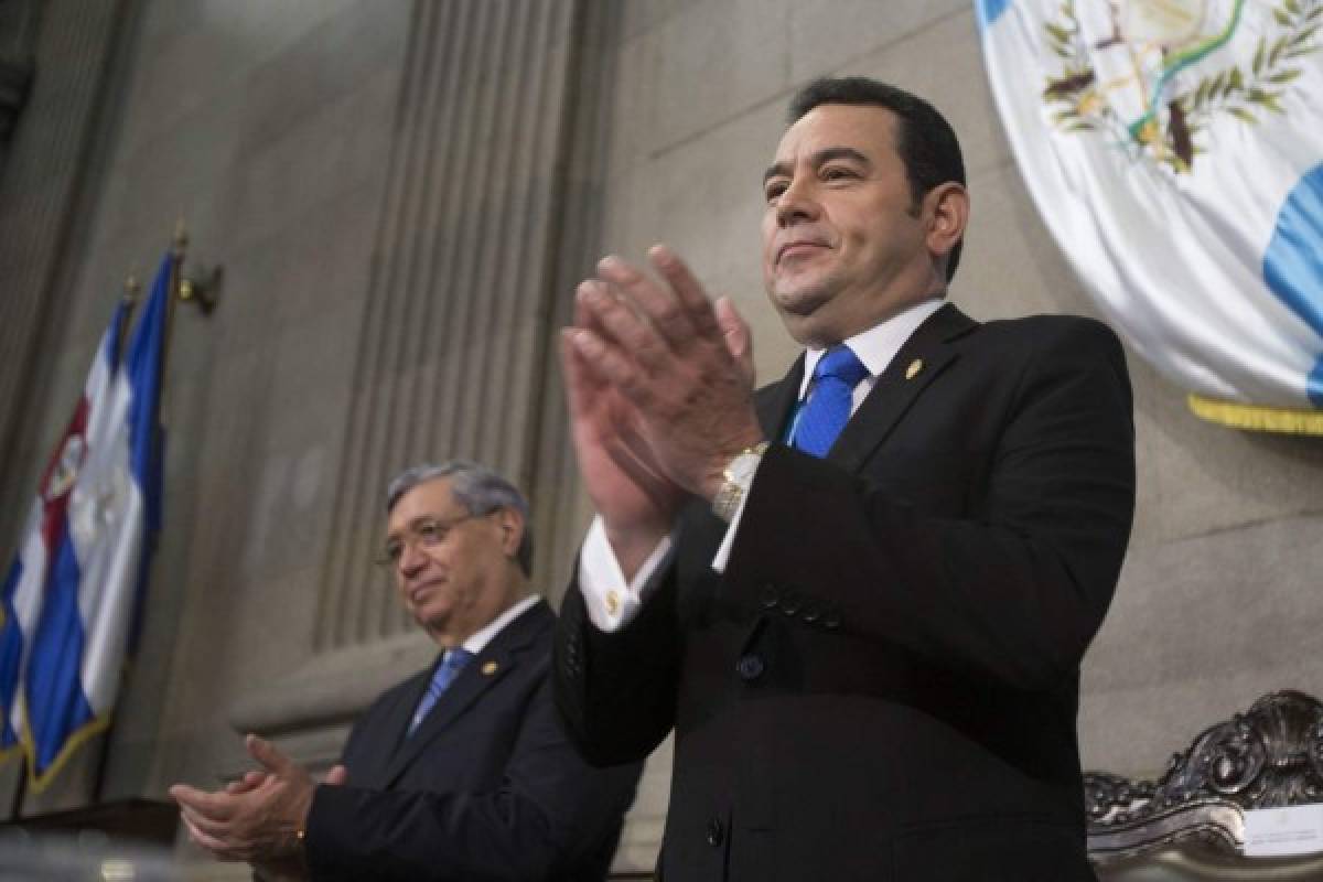 El presidente de Guatemala rechaza pagar sus lujosos gastos personales