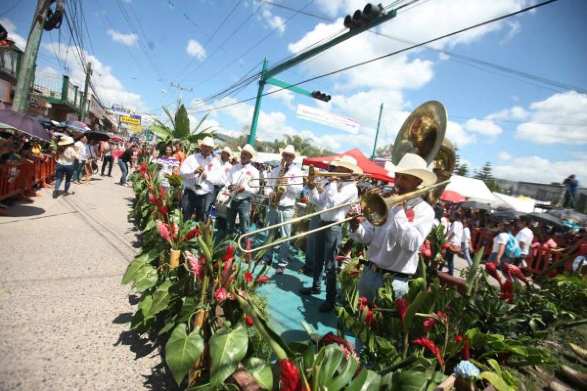 Festival de las Flores busca ser tradición