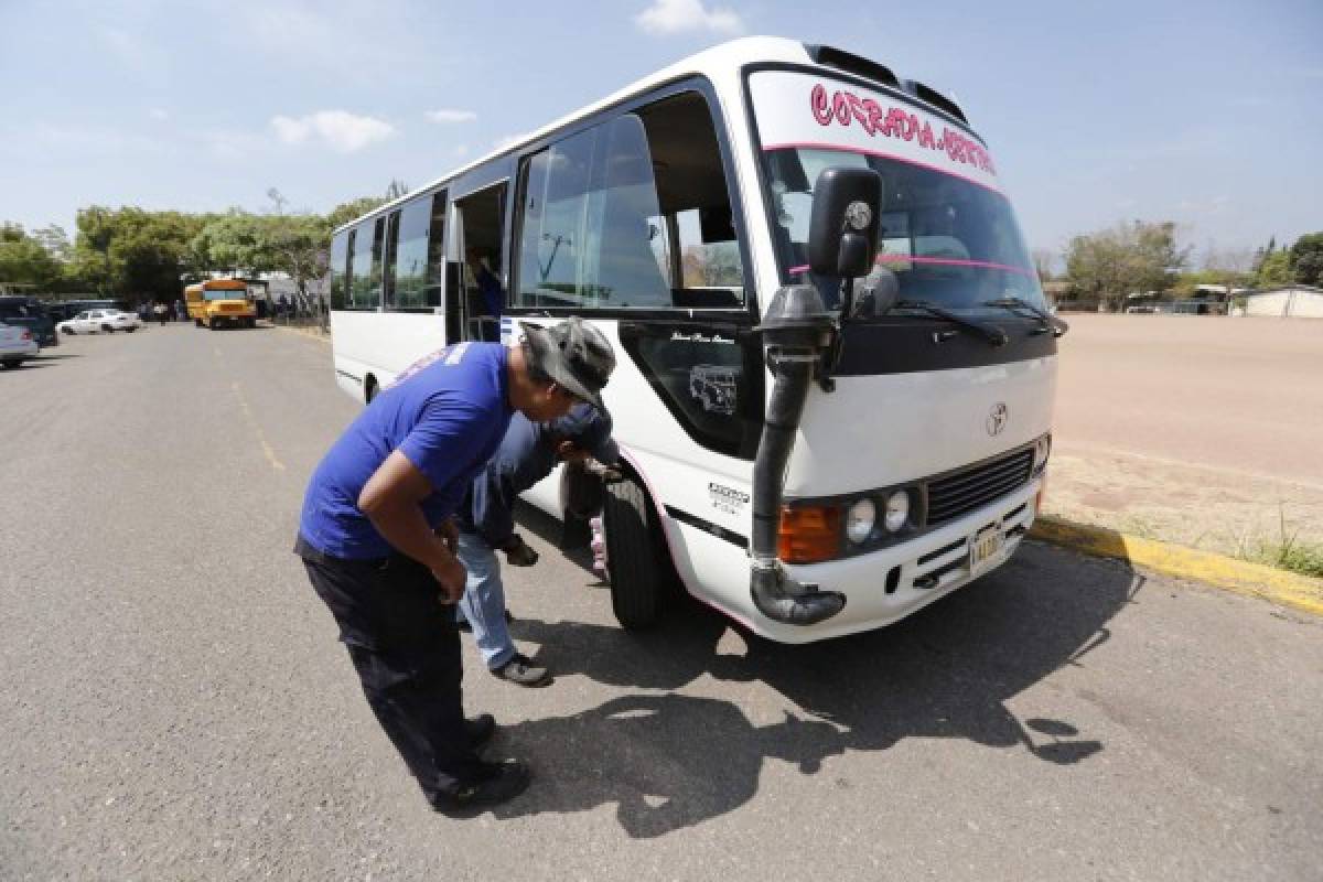 Unidades sin revisión serán regresadas con los pasajeros