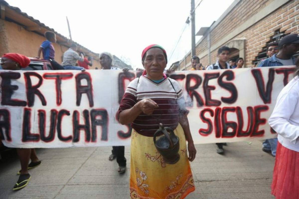 Garífunas protestan por la muerte de Berta Cáceres