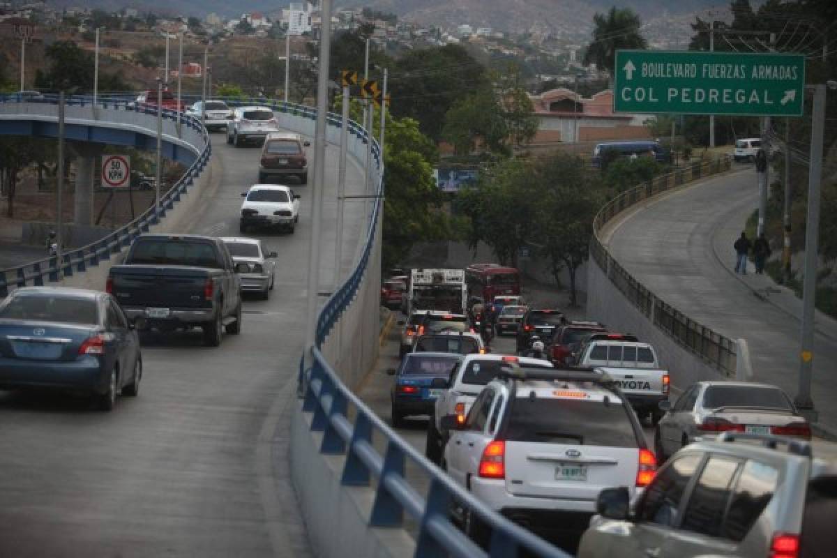 Honduras: Se recrudece caos vial en la capital