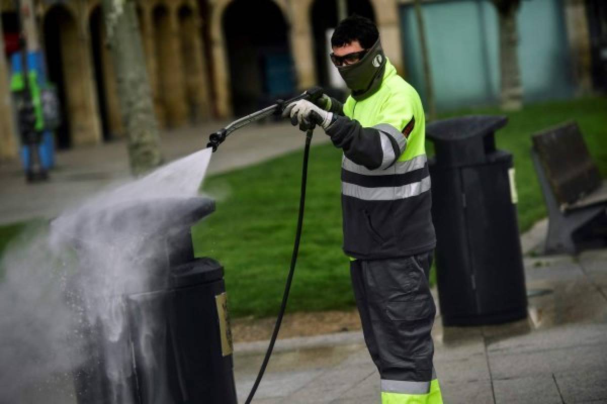 Mil muertos y hospitales desbordados en España por el coronavirus  