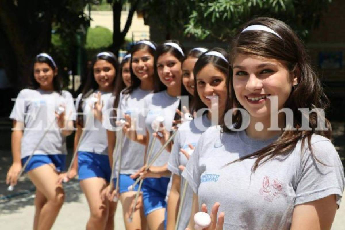 Katherine Reyes, la palillona de ojos turquesa