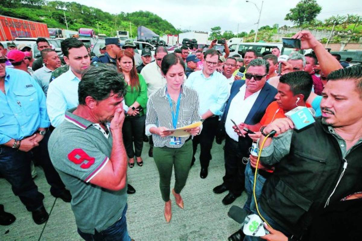 Transportistas y gobierno de Honduras logran acuerdo, normalizarán abastecimiento de combustible