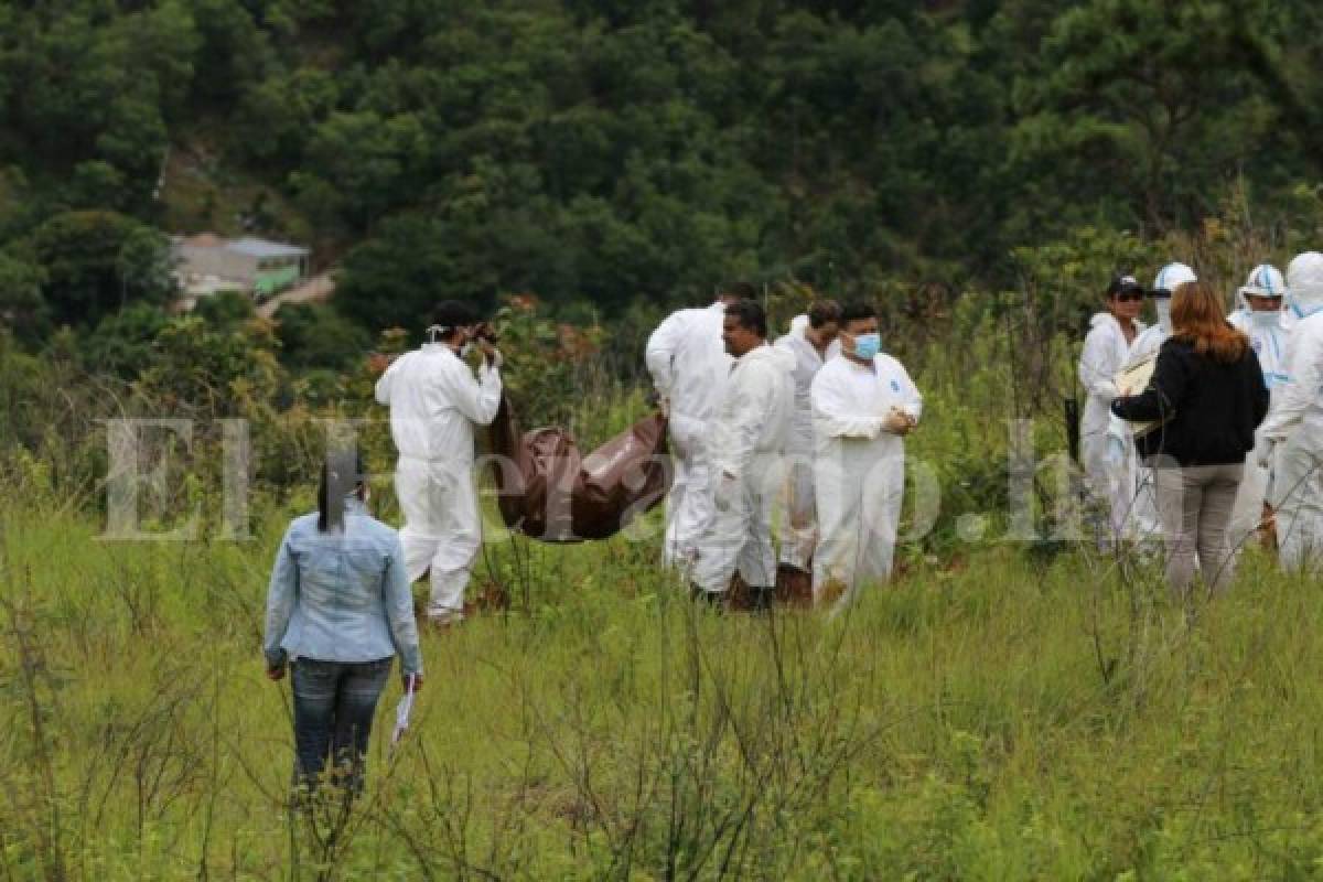 Confirman identidad de uno de los cuerpos hallados en cementerio clandestino en El Lolo