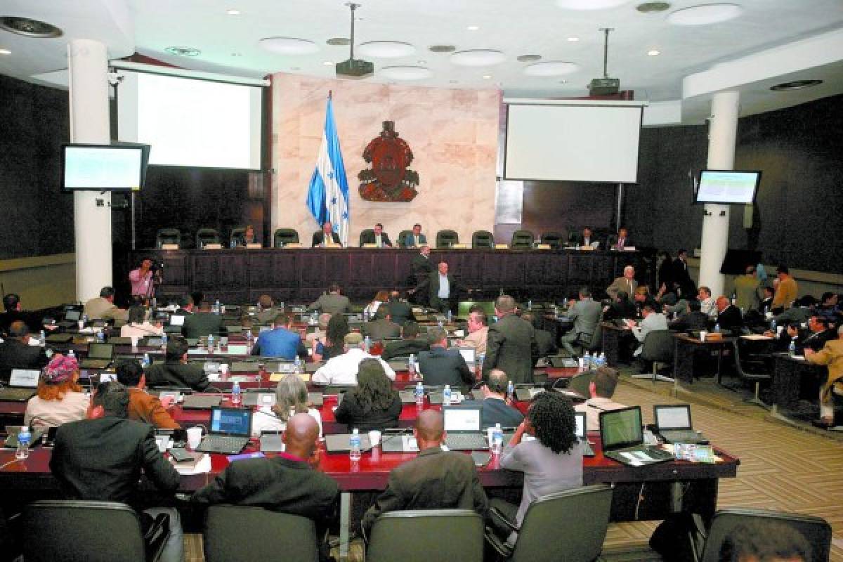 Congreso Nacional de Honduras readecuará su presupuesto por ajuste a diputados