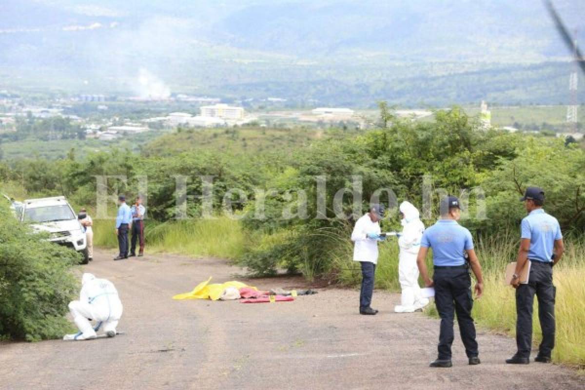 Hallan cadáver encostalado y con rótulo en colonia Nuevo Sacramento de la capital