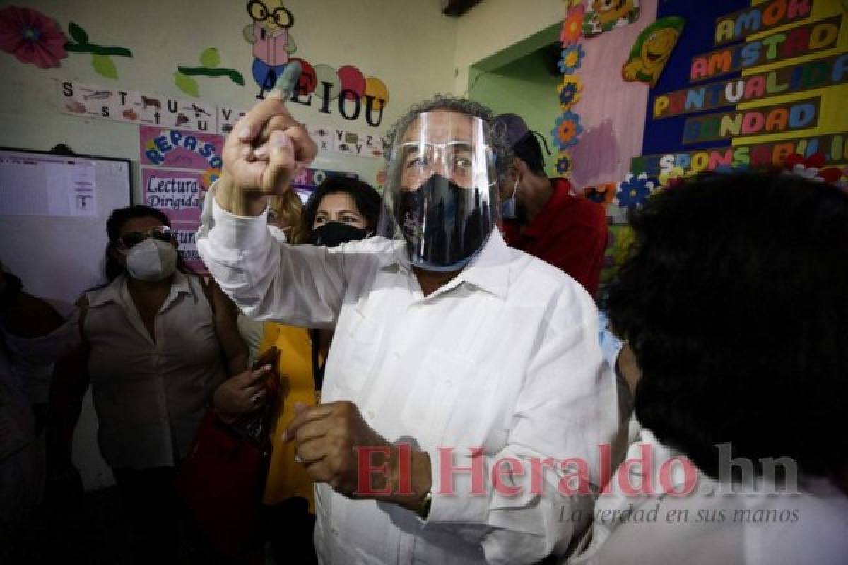 Así votaron los precandidatos a la presidencia de Honduras (FOTOS)