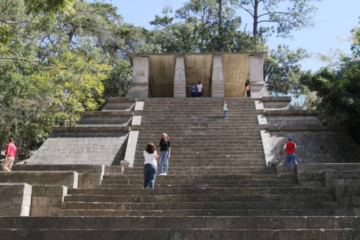 Cristo de El Picacho cerró el 2019 con más de 30 mil visitas nocturnas