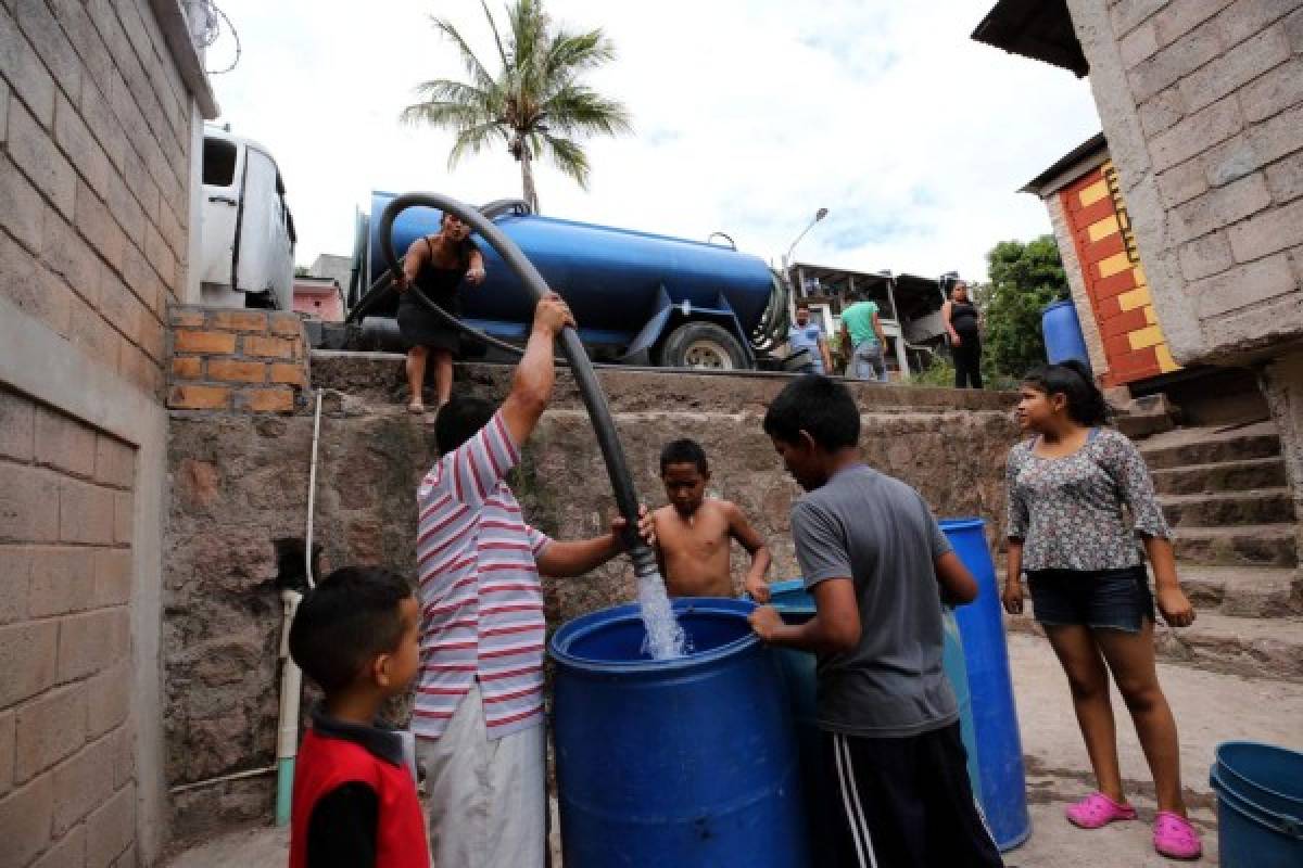 Regularán que cisternas vendan agua a los hogares