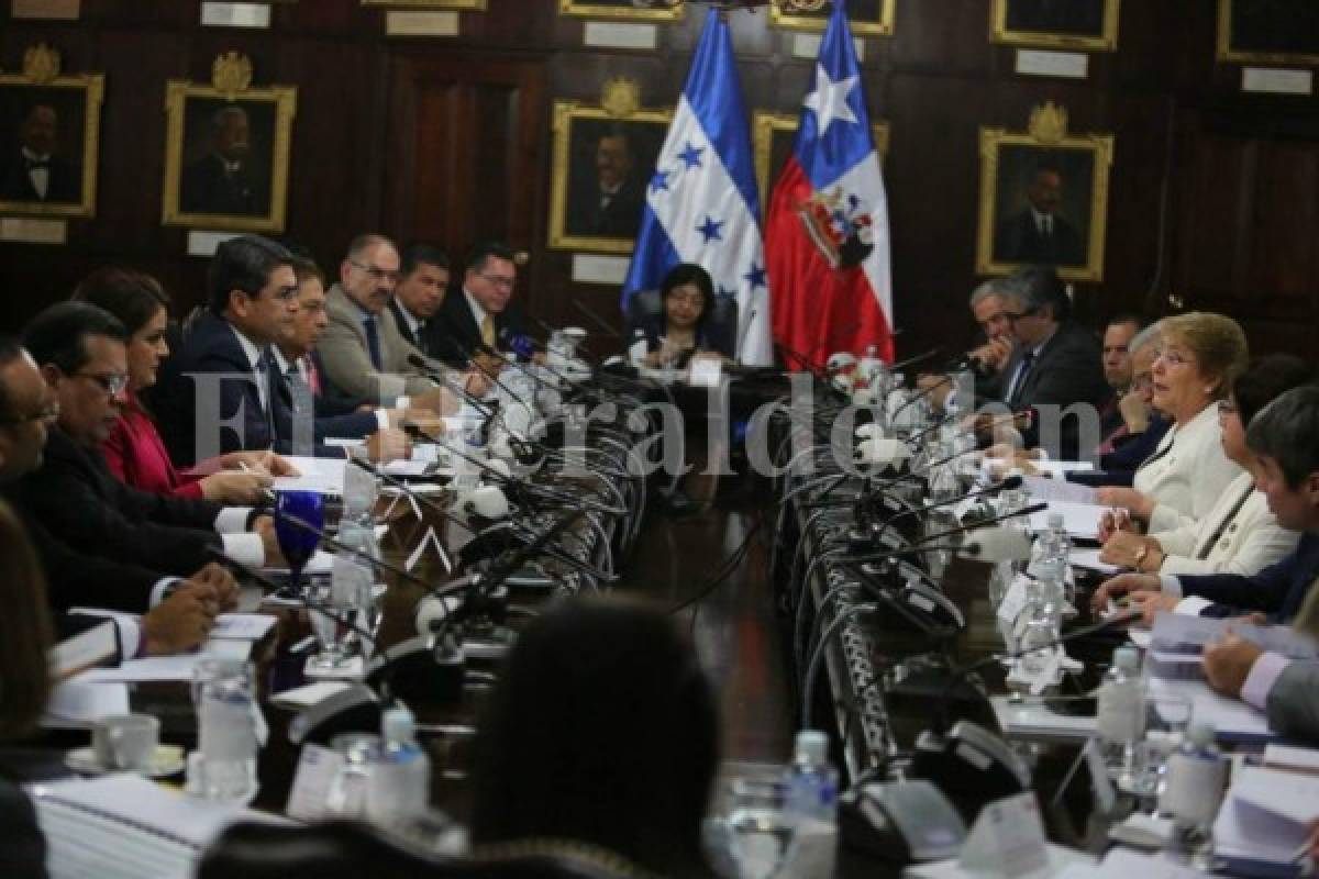 Honduras y Chile firman convenios para fortalecer área minera y comercial