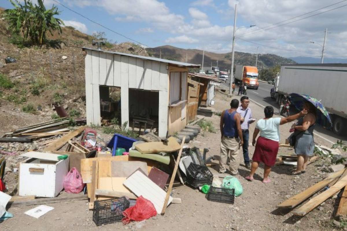 En enfrentamiento termina desalojo de vendedores en la capital de Honduras