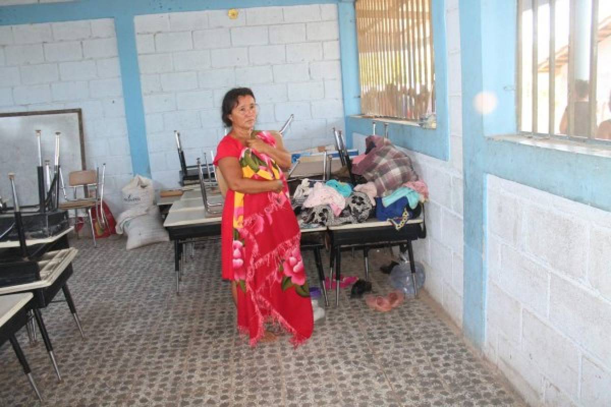 Casi 300 sureños alojados en albergues tras inundaciones y destrozos por lluvias en Choluteca