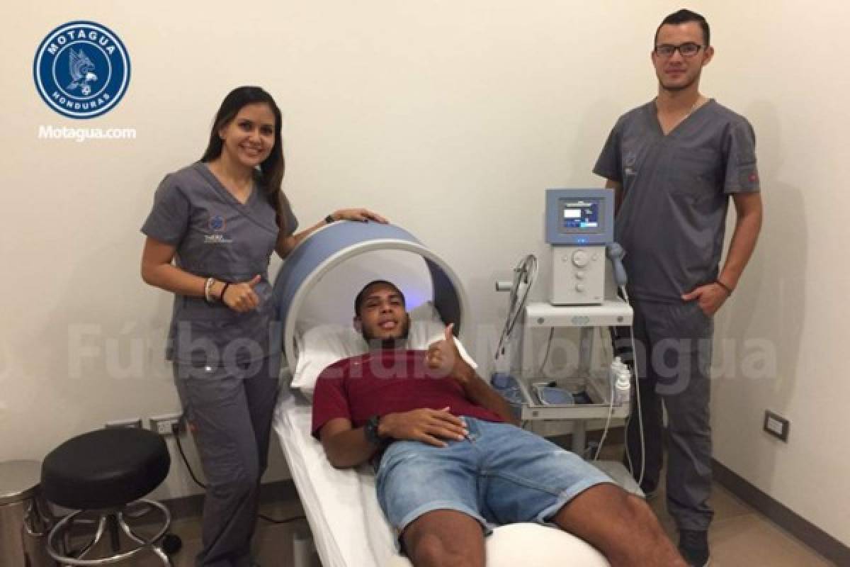 ¿Cómo sigue Eddie Hernández tras la operación en su pómulo derecho?