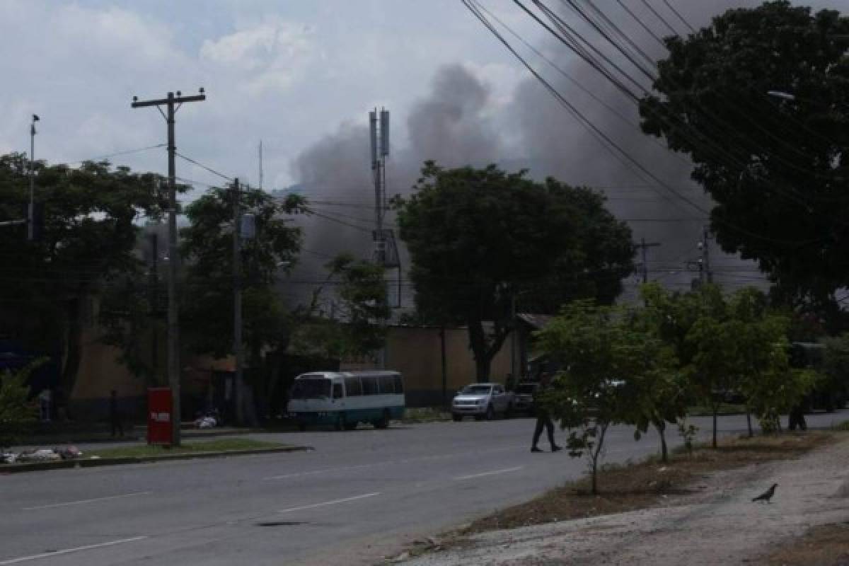 Incendio en penal de San Pedro Sula tras traslado de reos