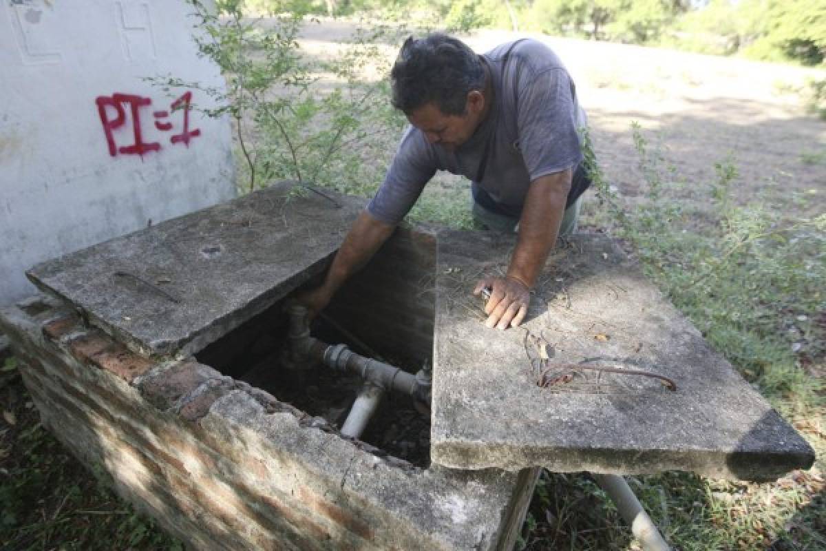 Pobladores claman por lluvia ante la sequía que les azota