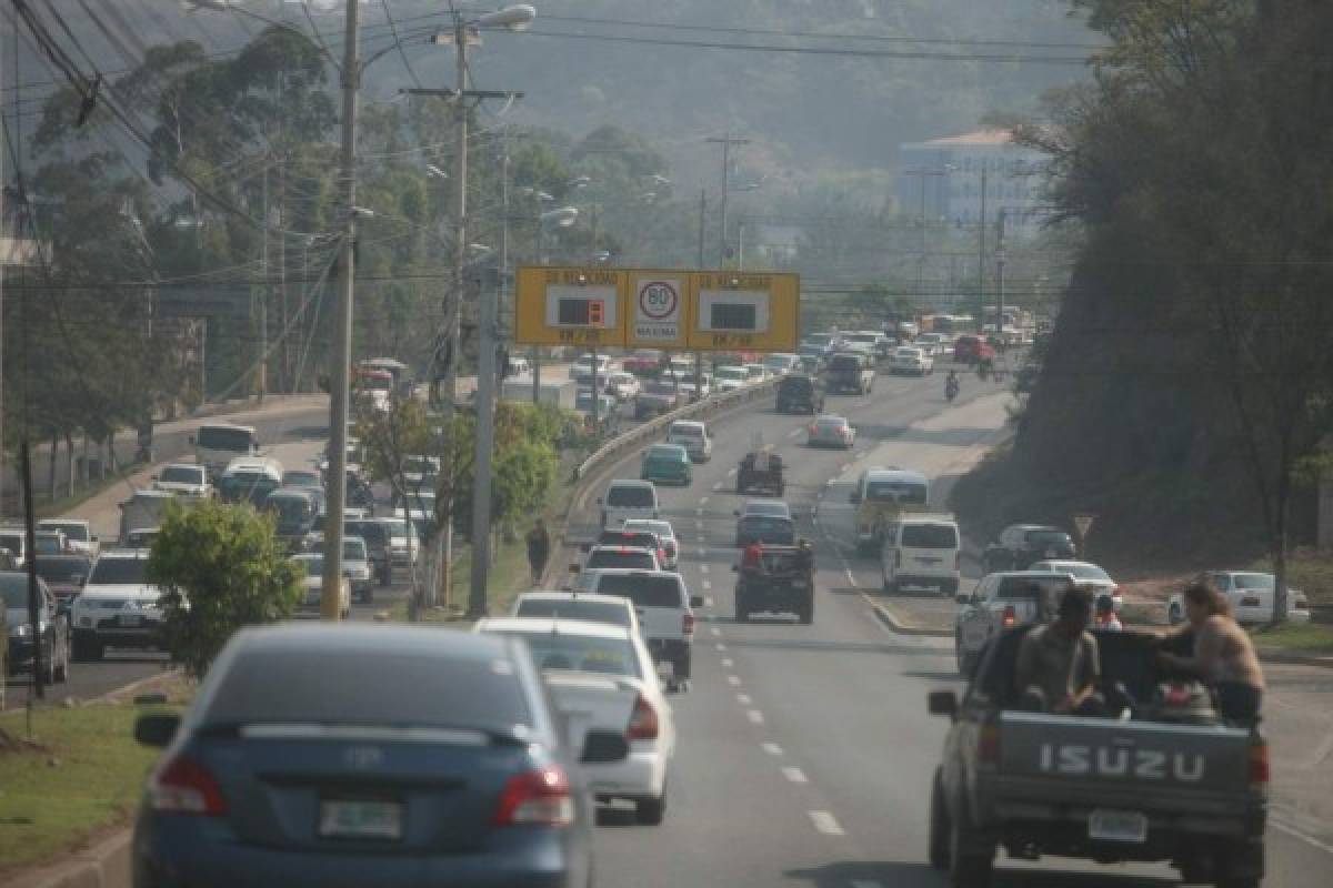 Más de 350,000 personas se desplazan a diario por el anillo periférico de Tegucigalpa