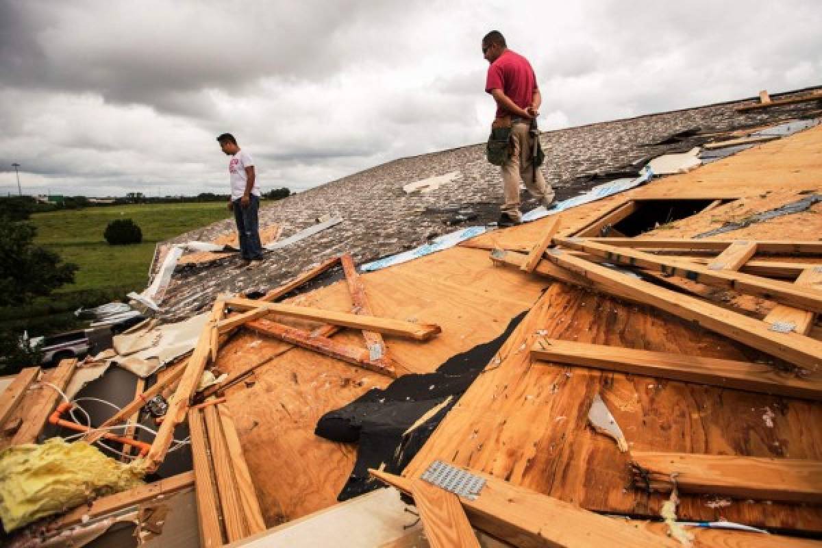 Tornado causa al menos 13 muertos en ciudad mexicana