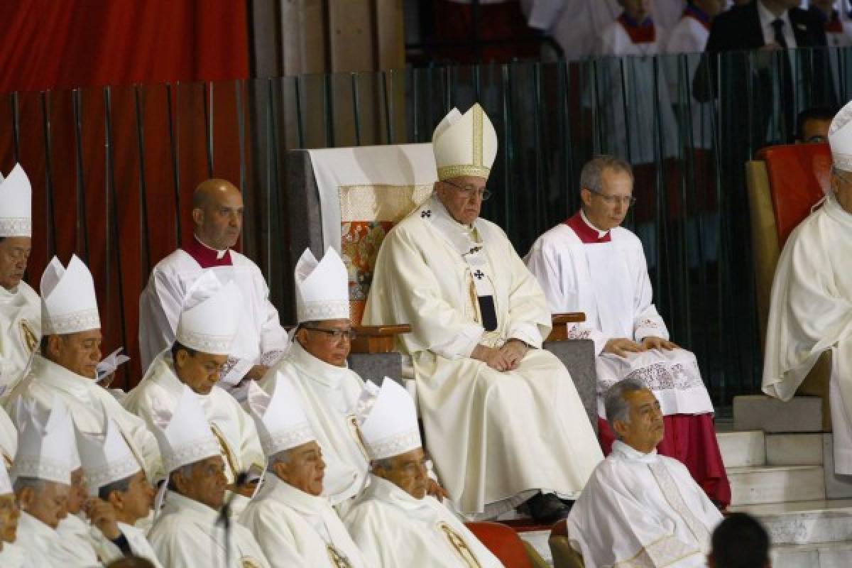 Papa celebró la misa en la Basílica de Guadalupe   