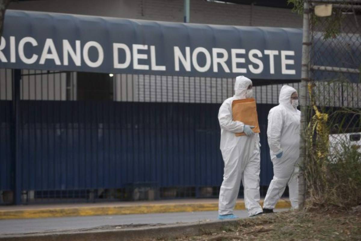 México: Video registra momento en que estudiante dispara contra sus compañeros