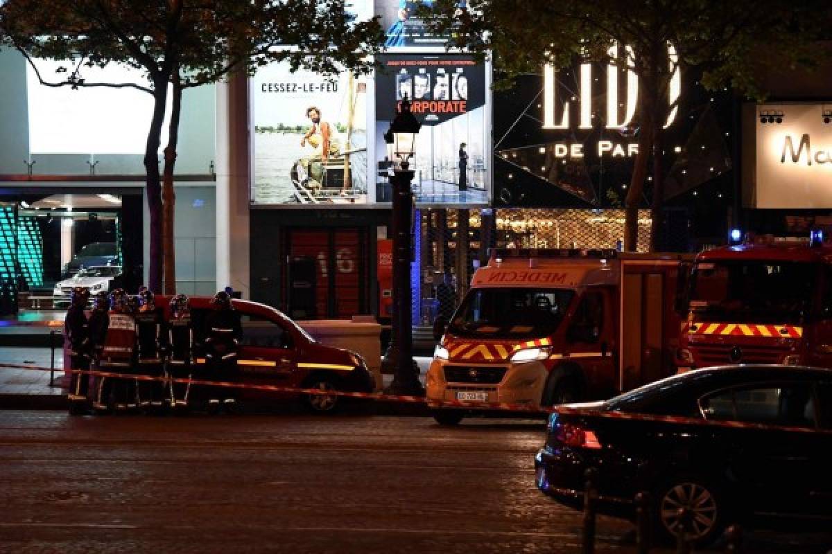 Un policía muerto y otro herido en tiroteo en Campos Elíseos de París  