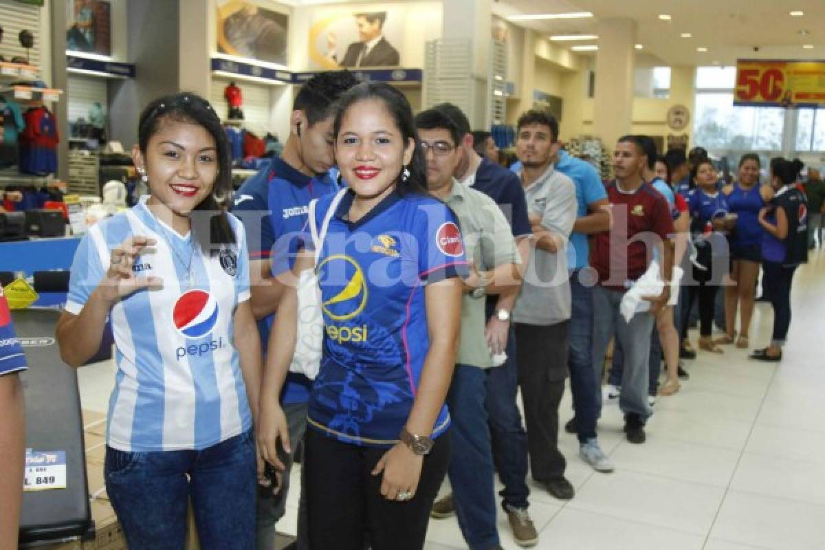 Motagua se deja querer por su afición en San Pedro Sula