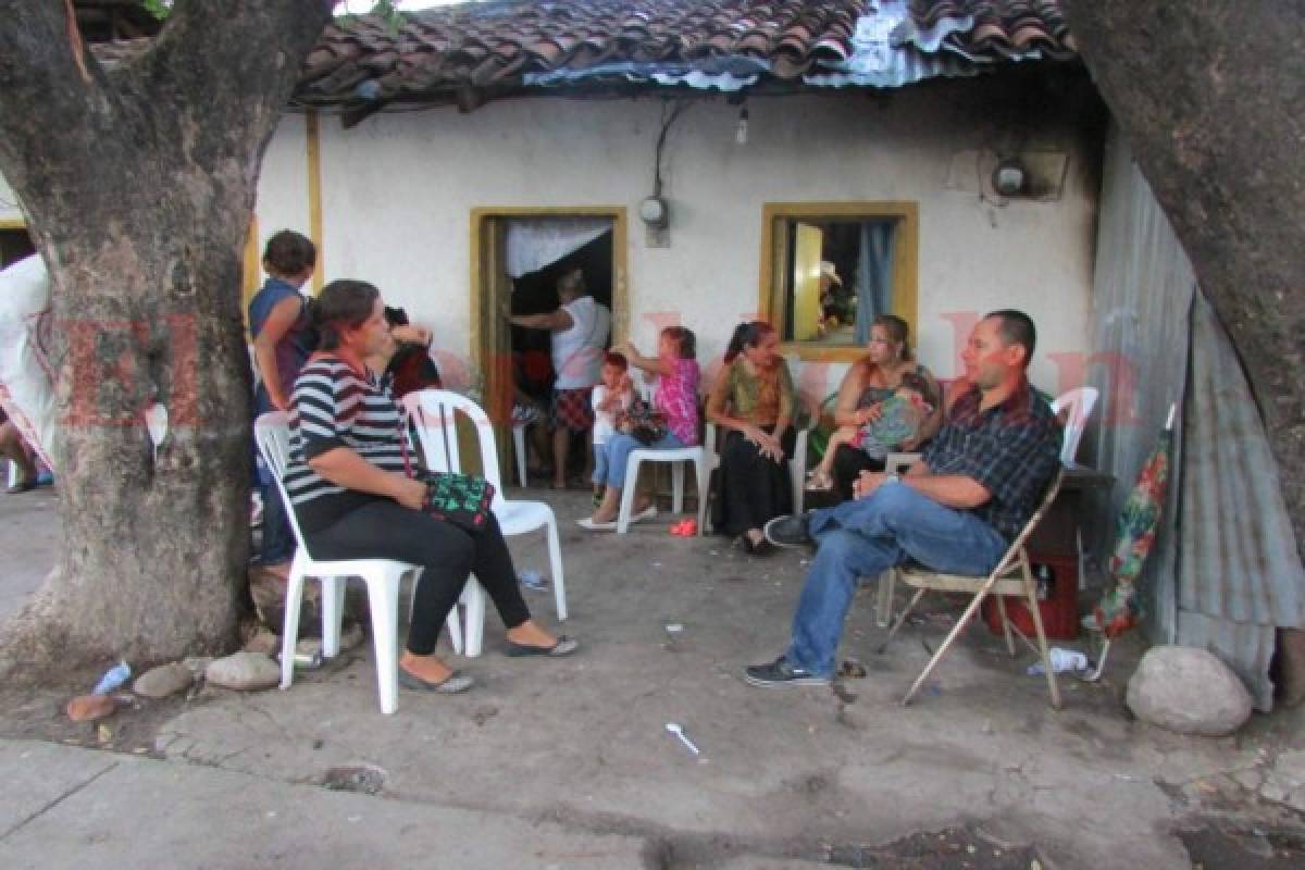 'Era mi fuerza... estoy destrozado”: Velan a abuela y nieta de dos meses acribilladas en Choluteca