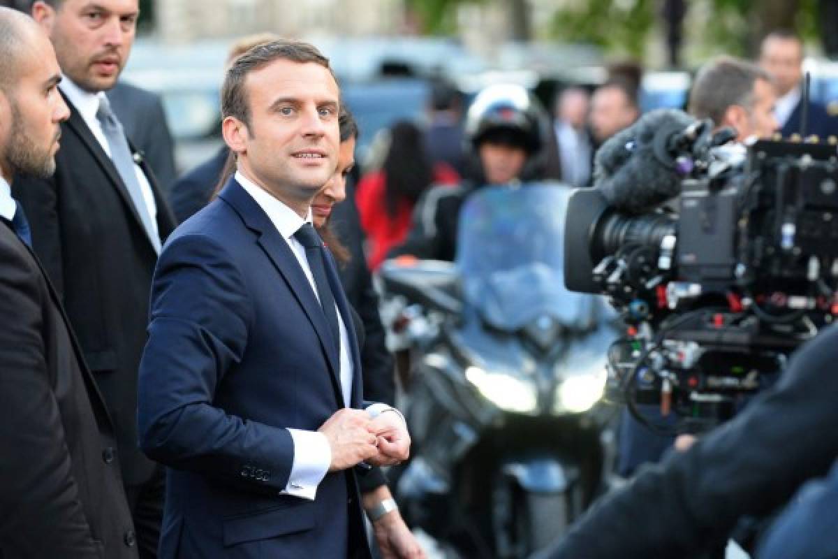 Macron expresó que los franceses habían elegido la esperanza y el espíritu de conquista. Foto AFP