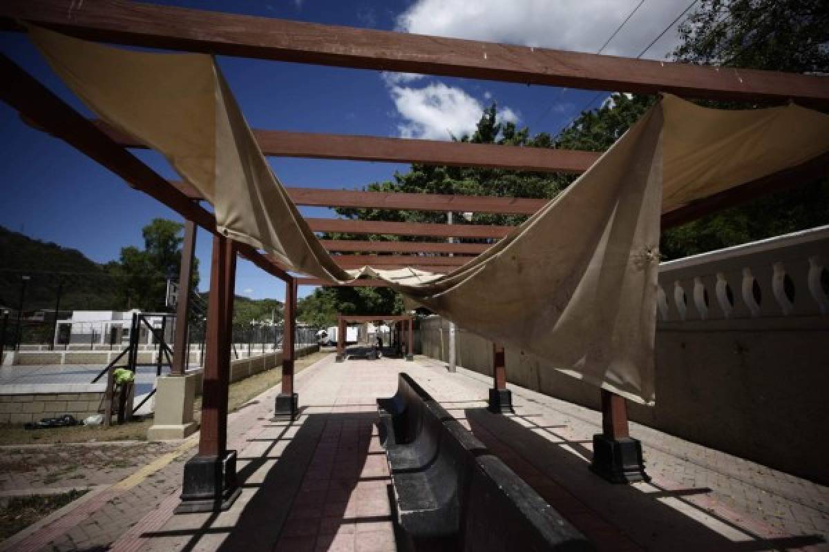 Inseguridad y daños mantienen sin vida al parque La Concordia en la capital de Honduras