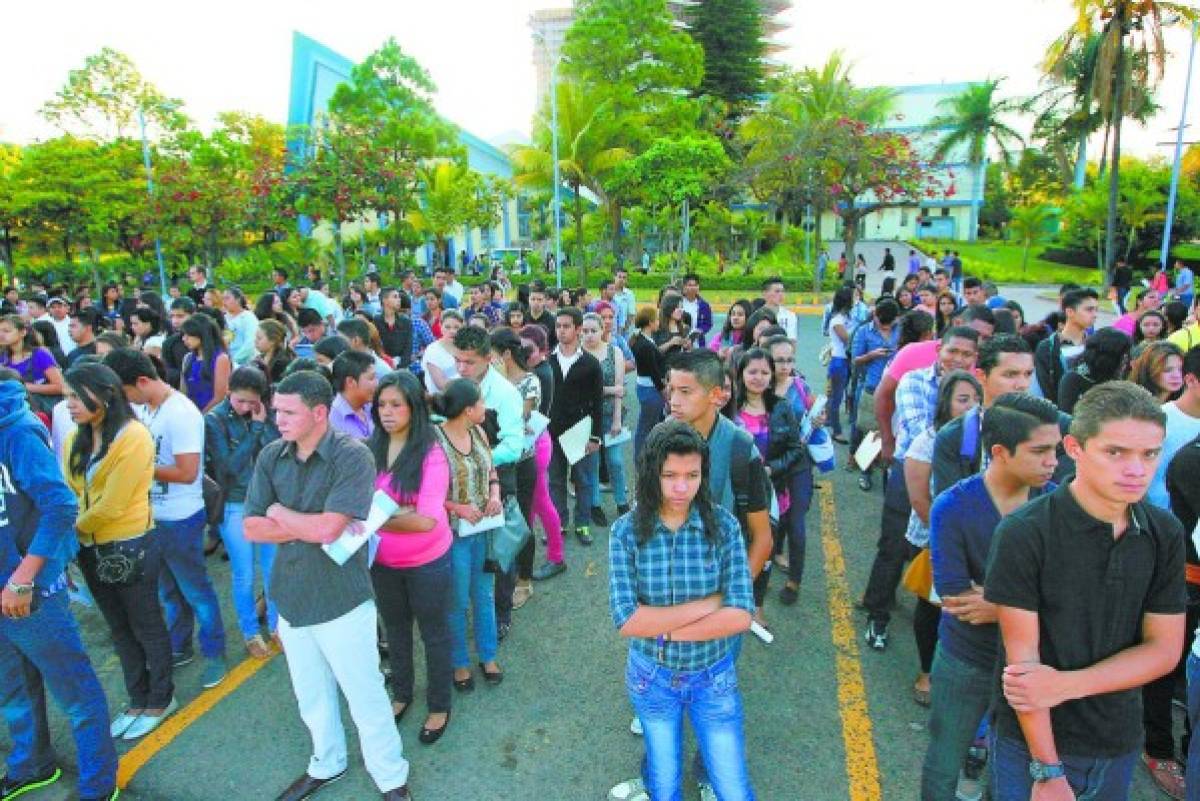 Leve mejora de aceptación en la Universidad