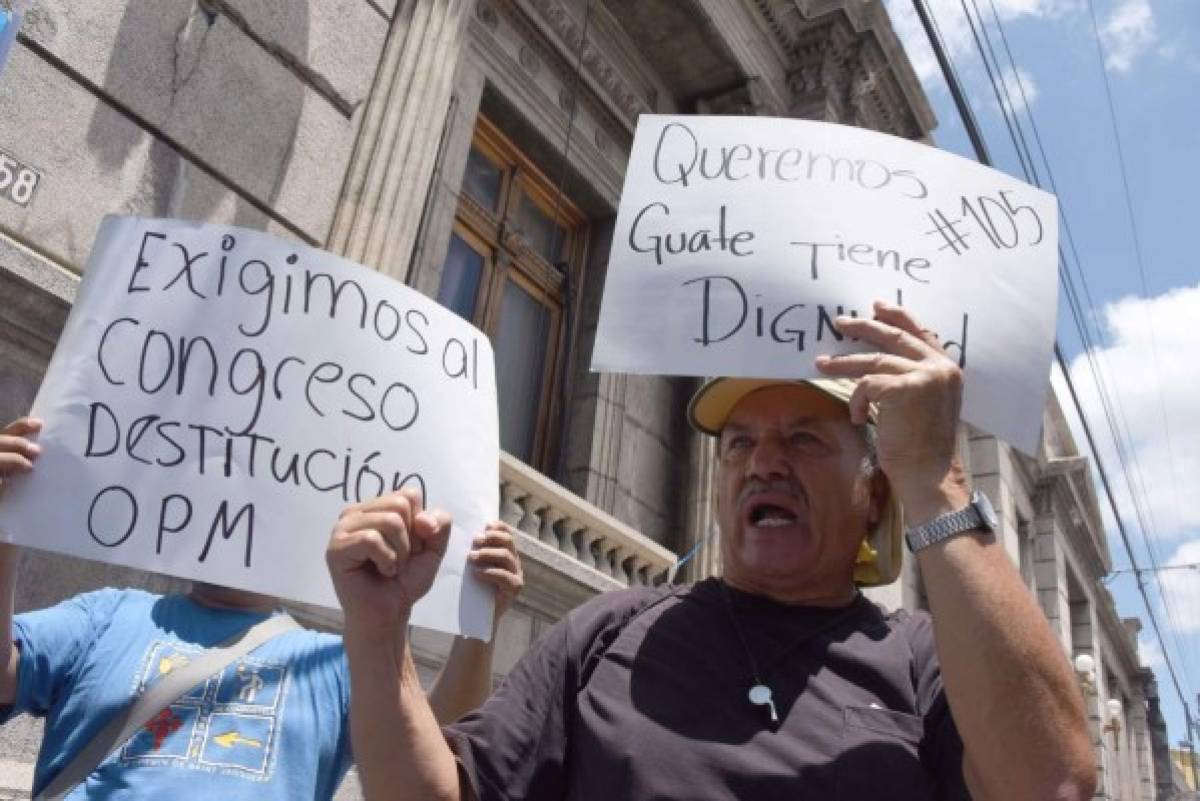 Otto Pérez pierde inmunidad y lo investigarán por corrupción  