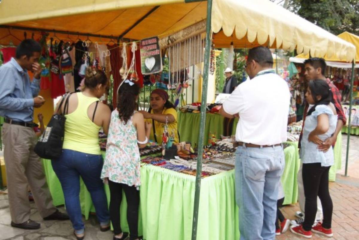 Unos 25 mil turistas espera el departamento de Comayagua