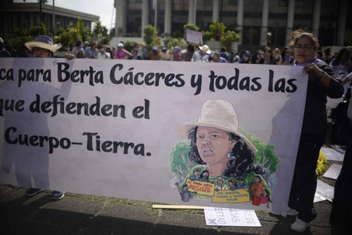 Mujeres centroamericanas reclamaron justicia por el asesinato de Berta Cáceres