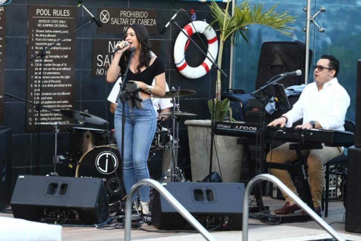 Estilo y Corona dan la bienvenida al verano en una tarde llena de música y sabor