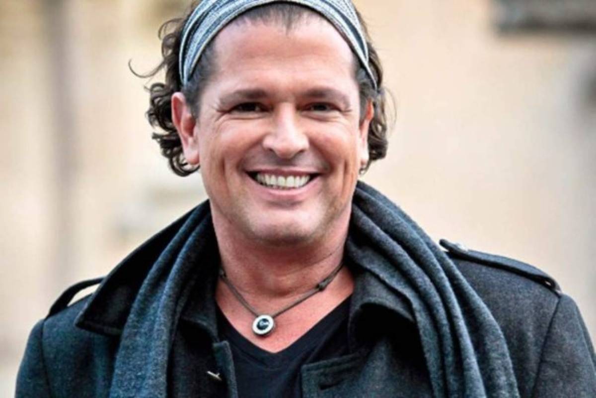 Casa Blanca reconoce a Carlos Vives y Zoe Saldaña