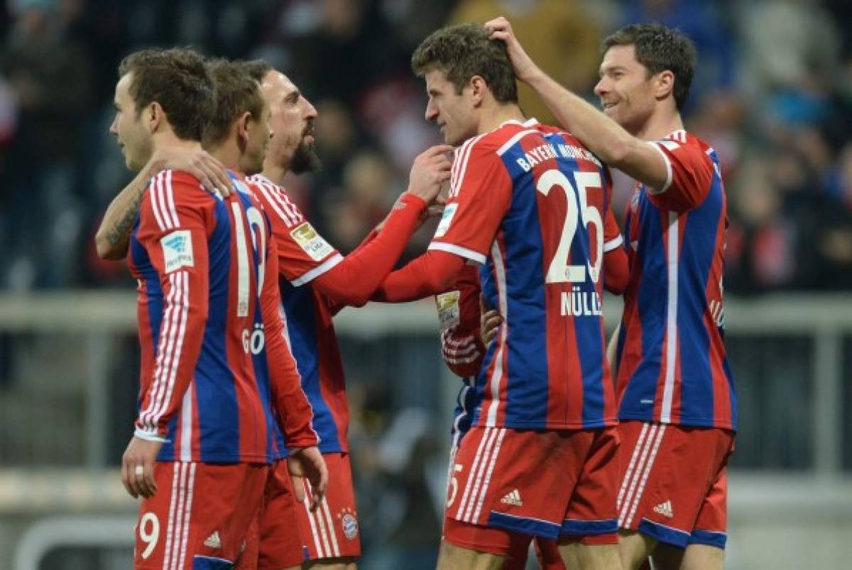 Bayern Múnich gana al Friburgo y amplió su ventaja como líder  