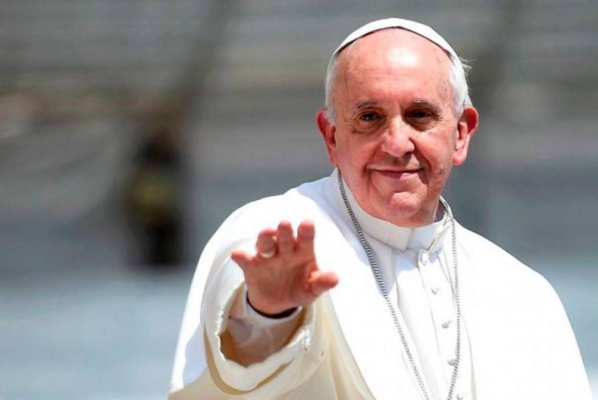 Asesor del papa Francisco lo critica por comentario en Chile