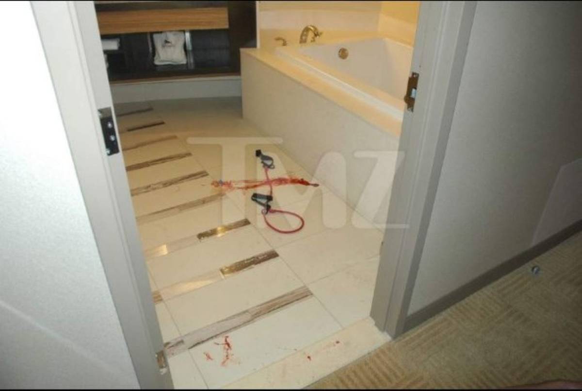 TMZ publica fotos del cuarto donde se suicidó Chris Cornell