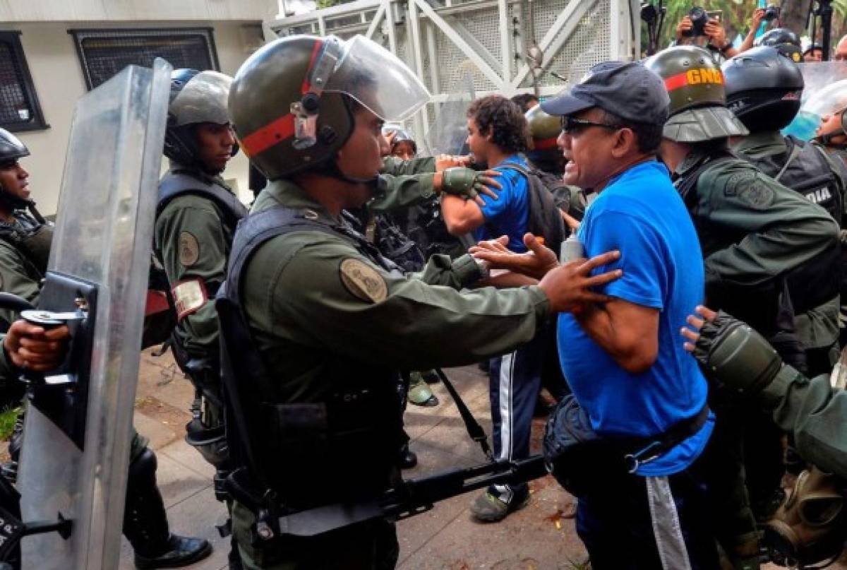 Carta Magna de la Constituyente deberá aprobarse en referendo, según Maduro