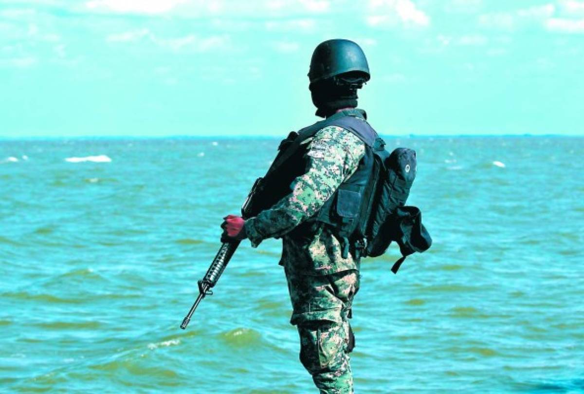 Honduras: Férreo control militar en el mar y en la laguna de Caratasca