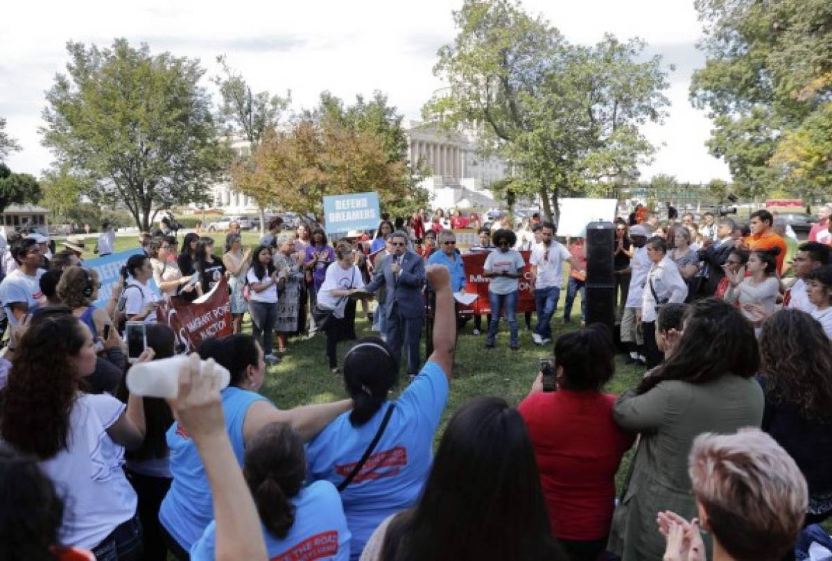 Congresista: 'dreamers” levantarían economía de sus países