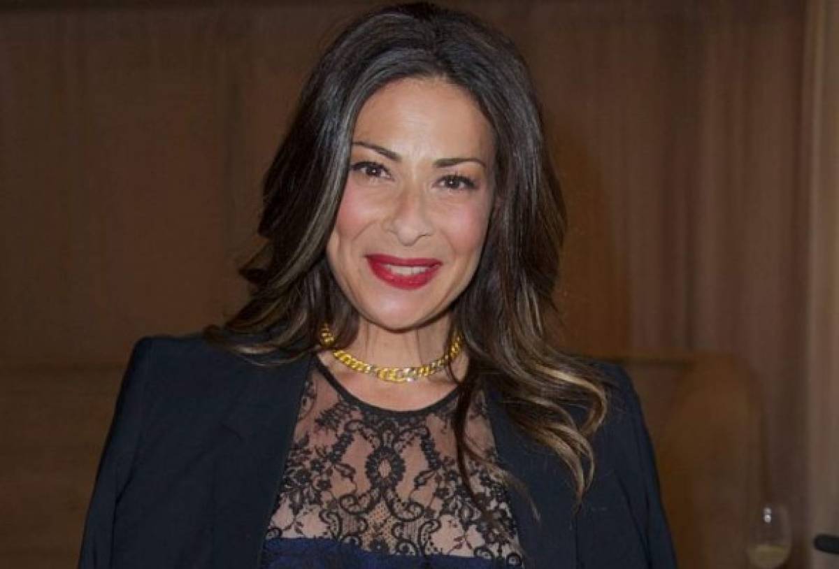 El duro pasado de Stacy London, la famosa asesora de moda del programa 'No te lo pongas'