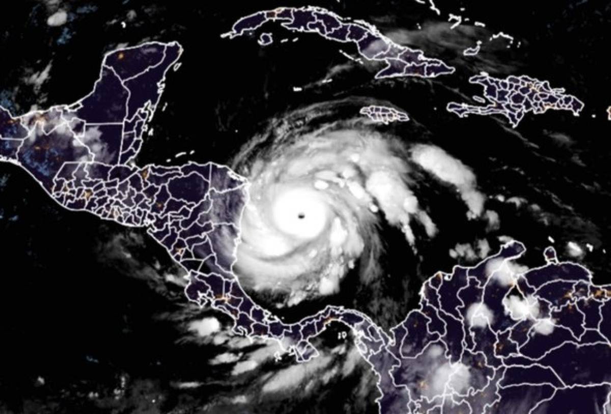 Iota se convierte en huracán de categoría 5; la clasificación más peligrosa