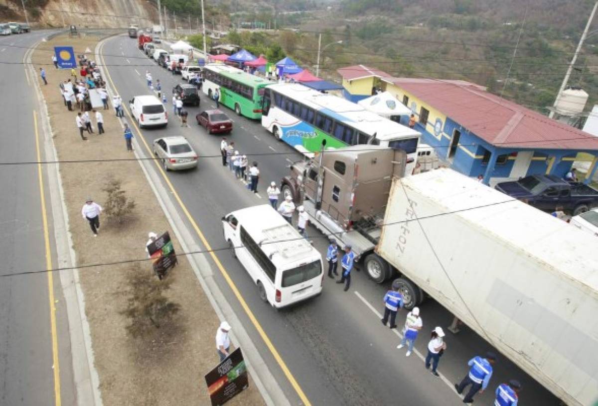 Semana Santa: Refuerzan la seguridad en los ejes carreteros del país