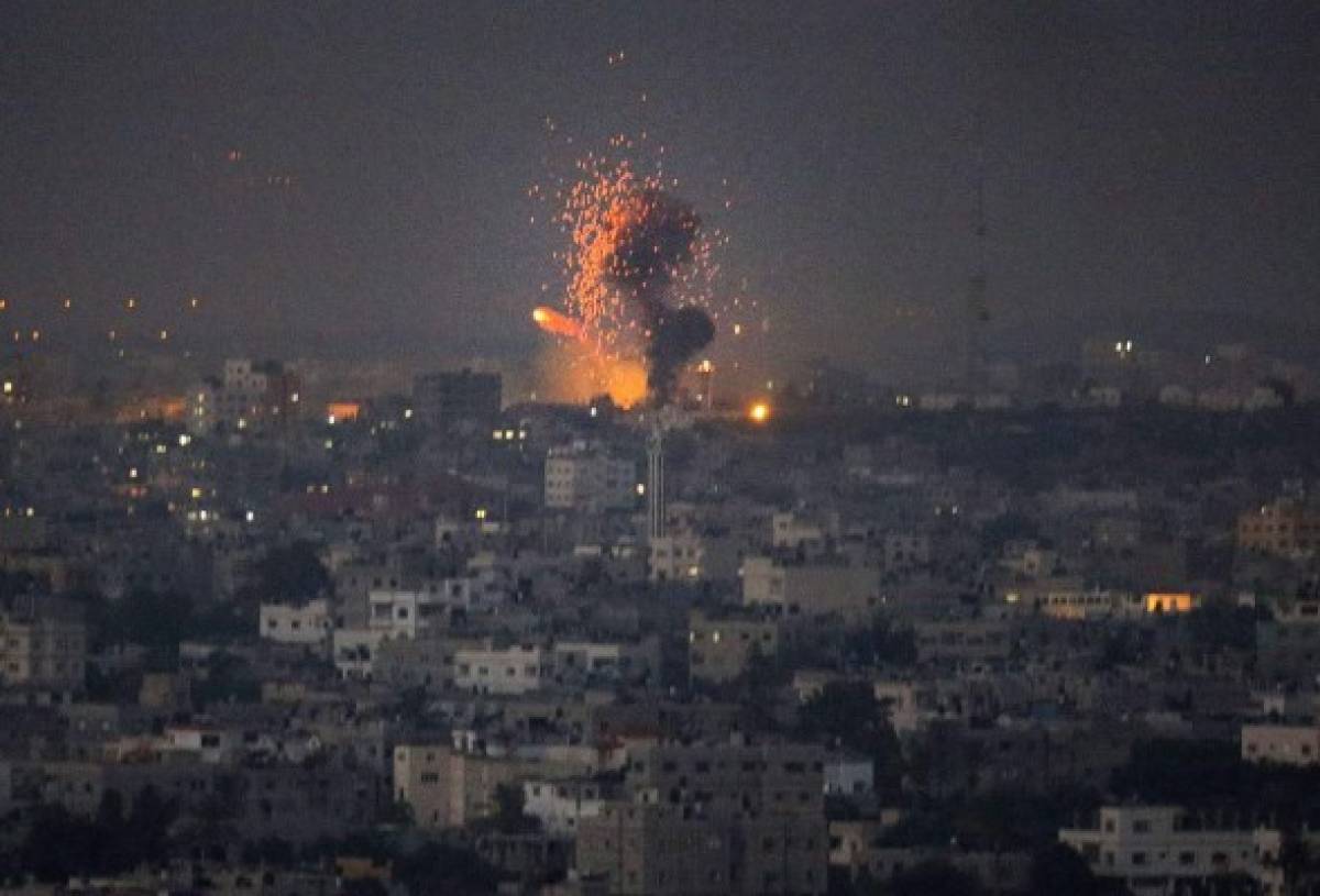 Israel intensifica ataques en Gaza y deja 14 muertos